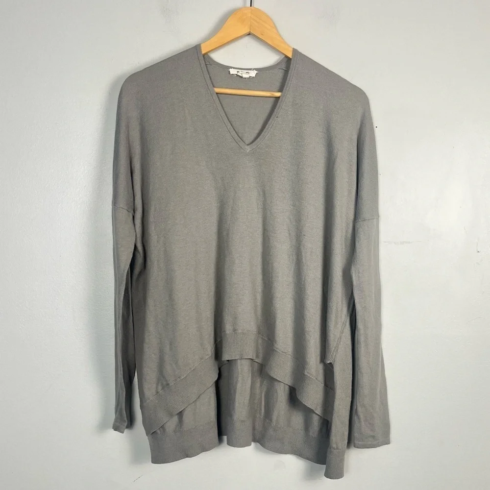 Helmut Lang Gray Thin Slub V-Neck Sweater Size Small